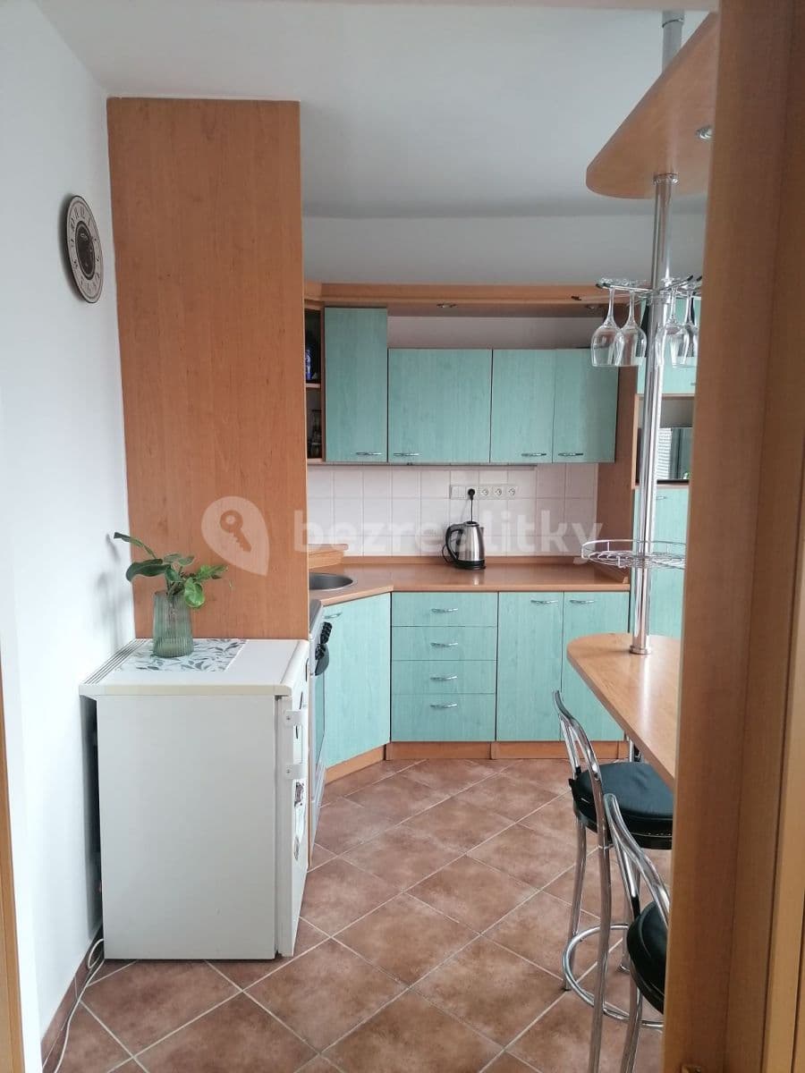 2 bedroom flat to rent, 63 m², Pařížská, Kladno, Středočeský Region 2 bedroom flat to rent, 63 m², Pařížská, Kladno, Středočeský Region