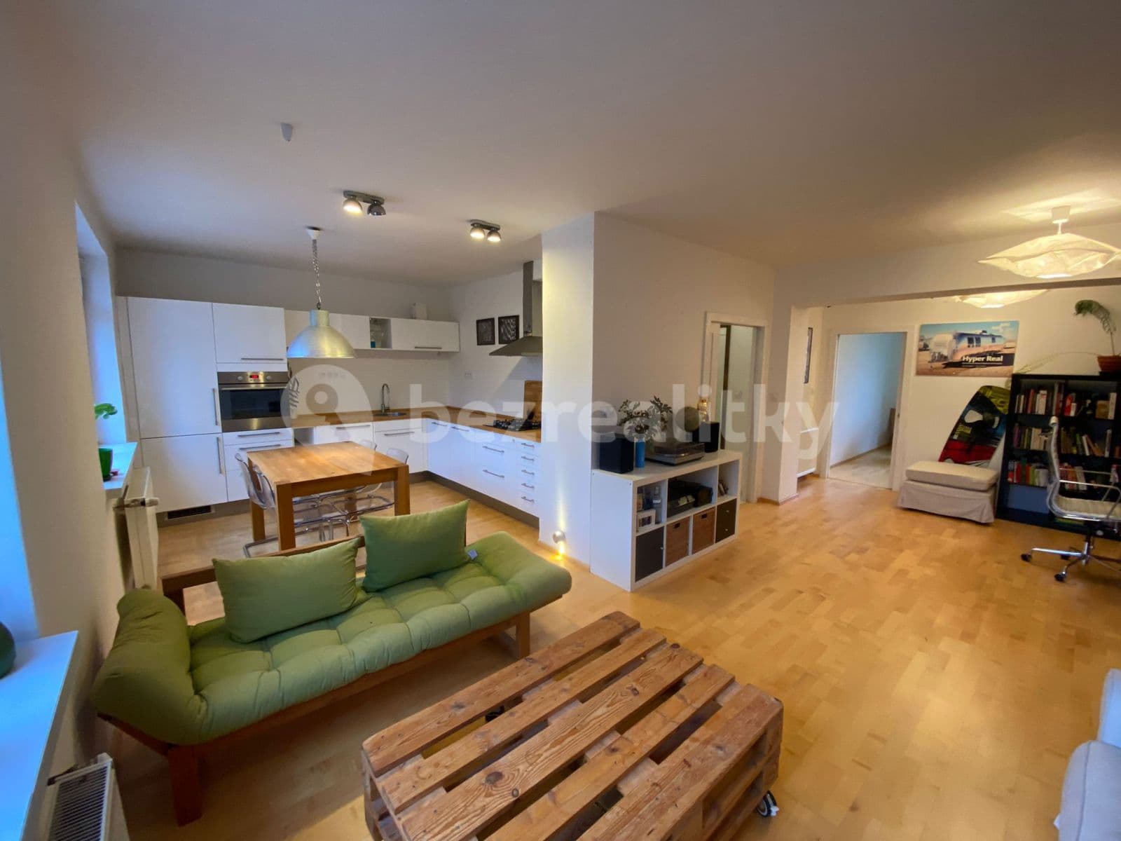 1 bedroom with open-plan kitchen flat to rent, 63 m², U Druhé baterie, Prague, Prague 1 bedroom with open-plan kitchen flat to rent, 63 m², U Druhé baterie, Prague, Prague