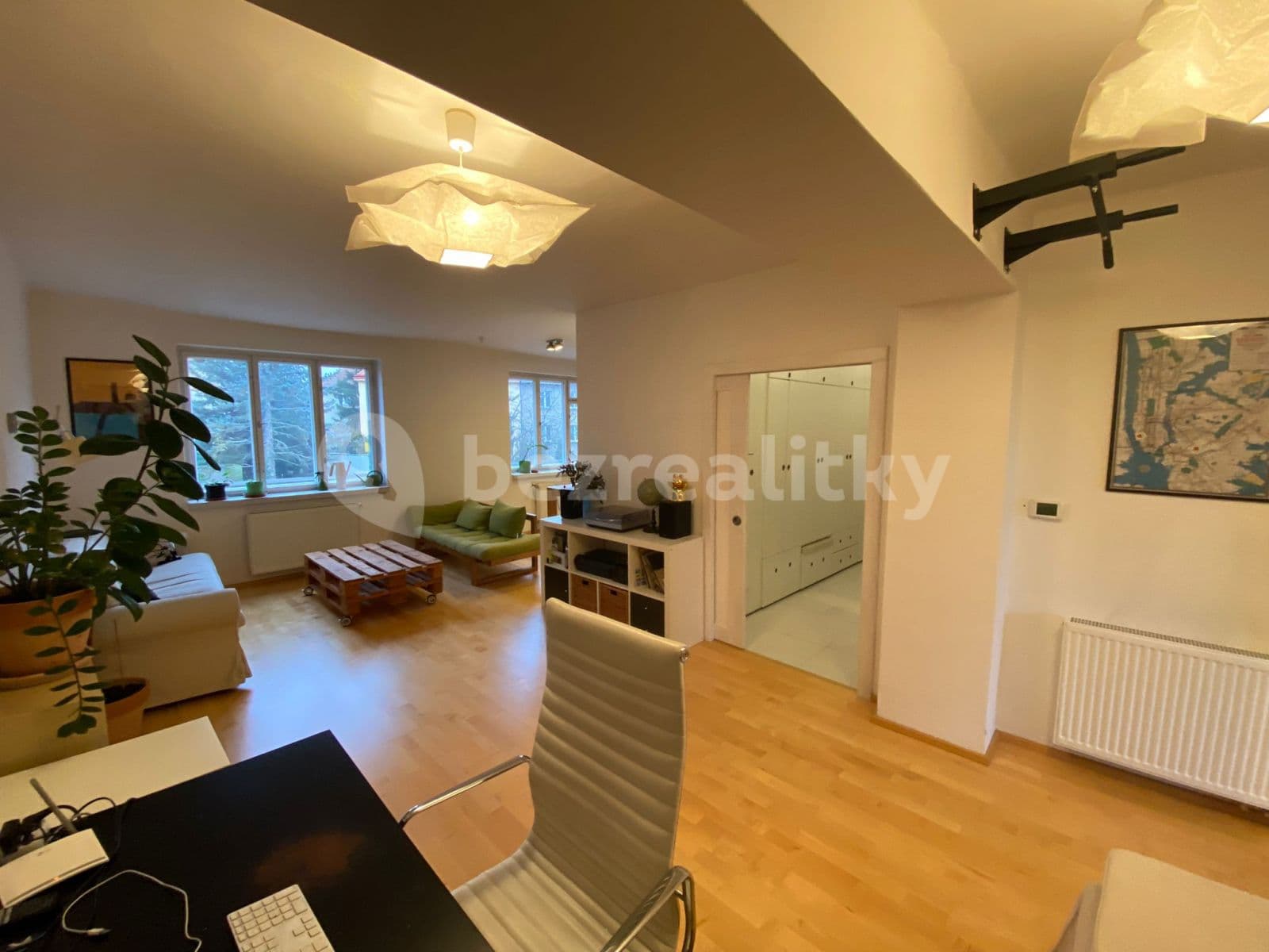 1 bedroom with open-plan kitchen flat to rent, 63 m², U Druhé baterie, Prague, Prague 1 bedroom with open-plan kitchen flat to rent, 63 m², U Druhé baterie, Prague, Prague
