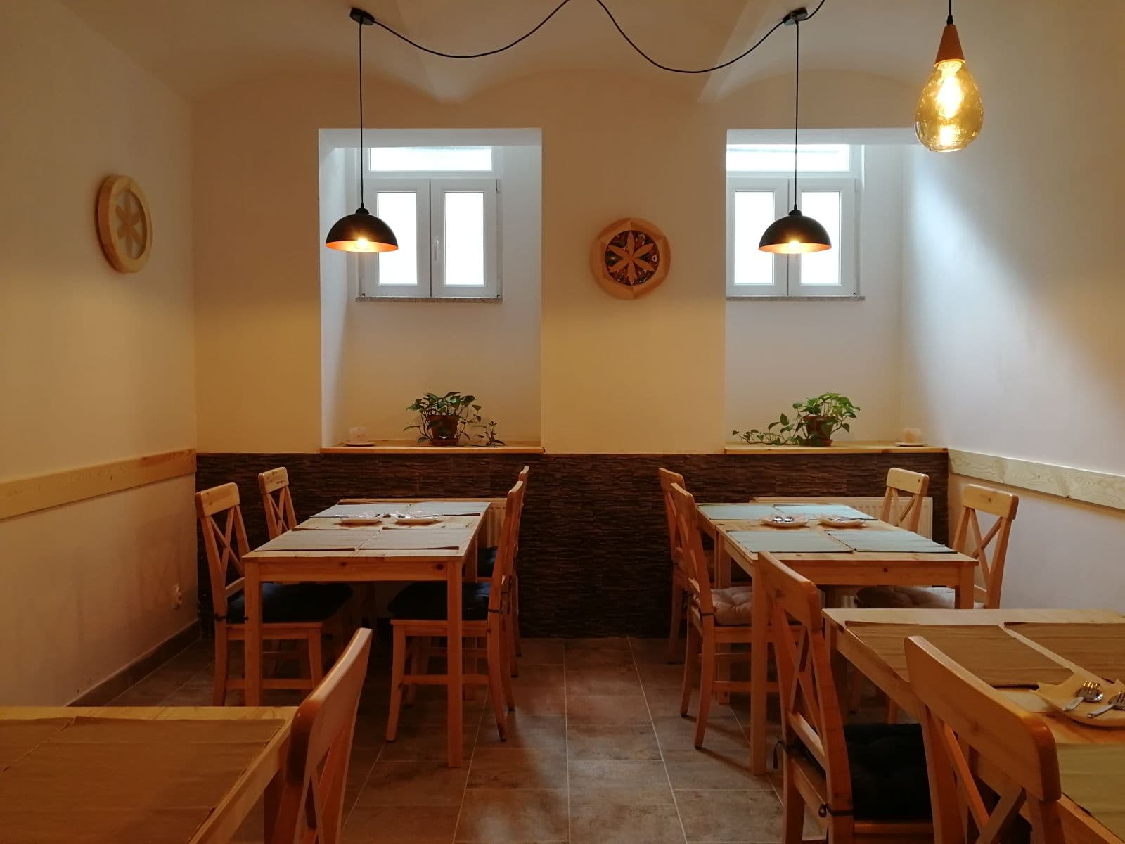 non-residential property to rent, 108 m², Bělehradská, Karlovy Vary, Karlovarský Region non-residential property to rent, 108 m², Bělehradská, Karlovy Vary, Karlovarský Region