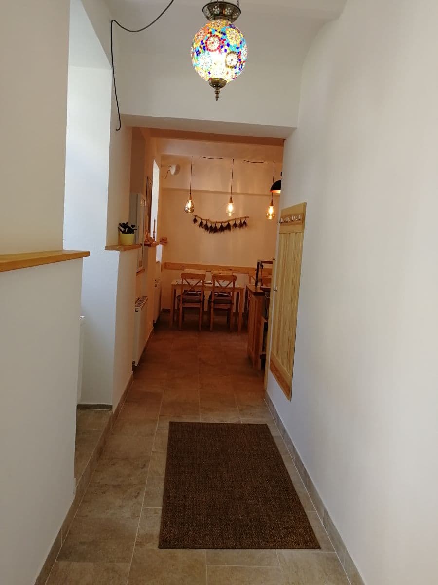 non-residential property to rent, 108 m², Bělehradská, Karlovy Vary, Karlovarský Region non-residential property to rent, 108 m², Bělehradská, Karlovy Vary, Karlovarský Region