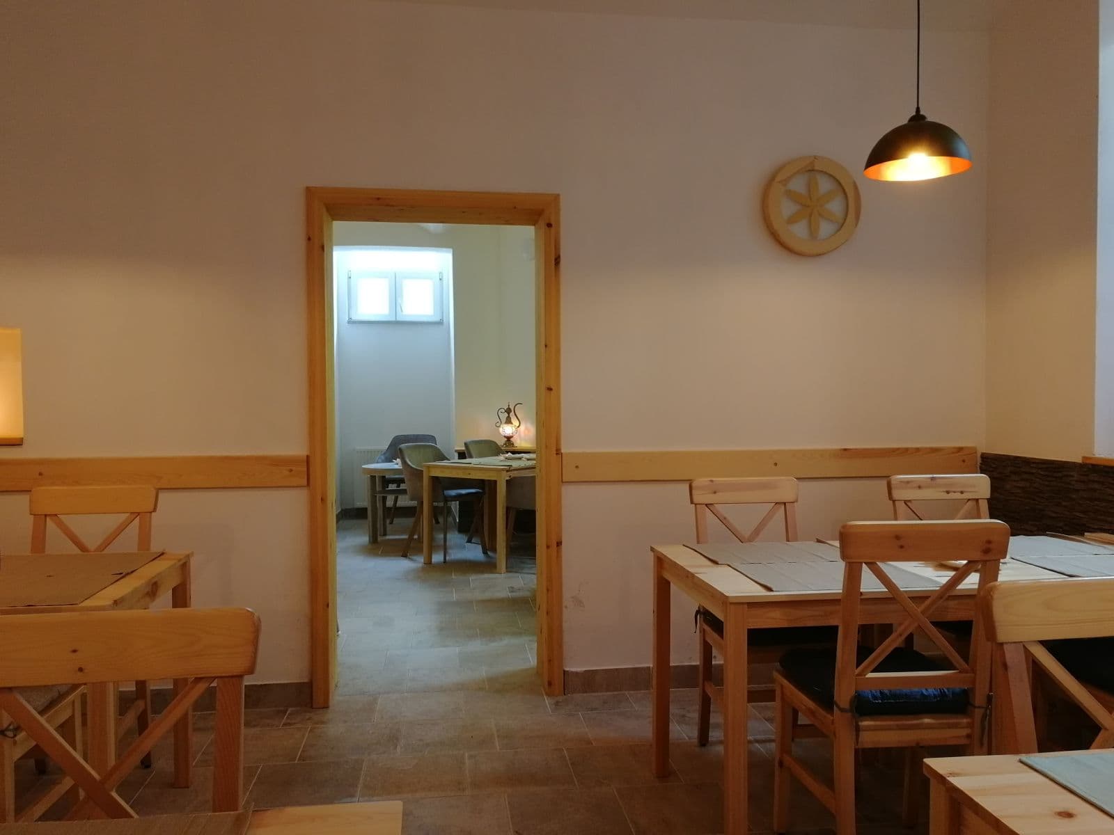 non-residential property to rent, 108 m², Bělehradská, Karlovy Vary, Karlovarský Region non-residential property to rent, 108 m², Bělehradská, Karlovy Vary, Karlovarský Region