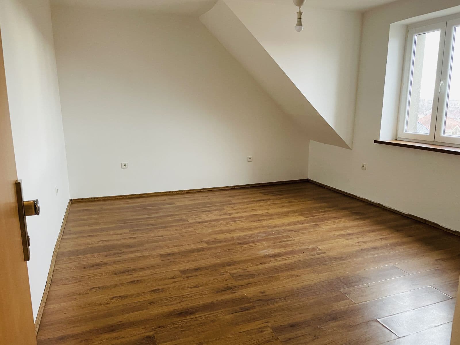 Small studio flat to rent, 25 m², 28. října, Ostrava, Moravskoslezský Region Small studio flat to rent, 25 m², 28. října, Ostrava, Moravskoslezský Region