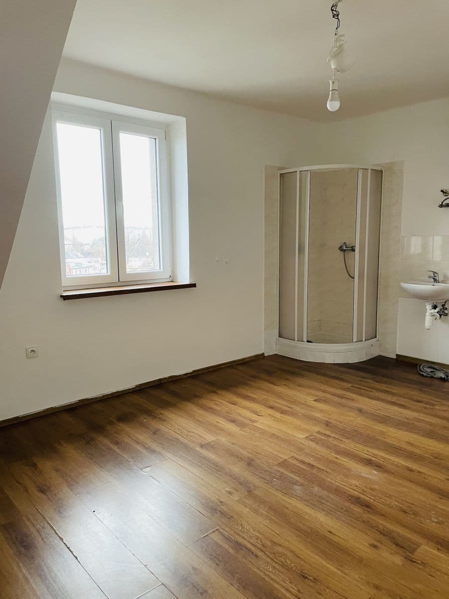 Small studio flat to rent, 25 m², 28. října, Ostrava, Moravskoslezský Region Small studio flat to rent, 25 m², 28. října, Ostrava, Moravskoslezský Region