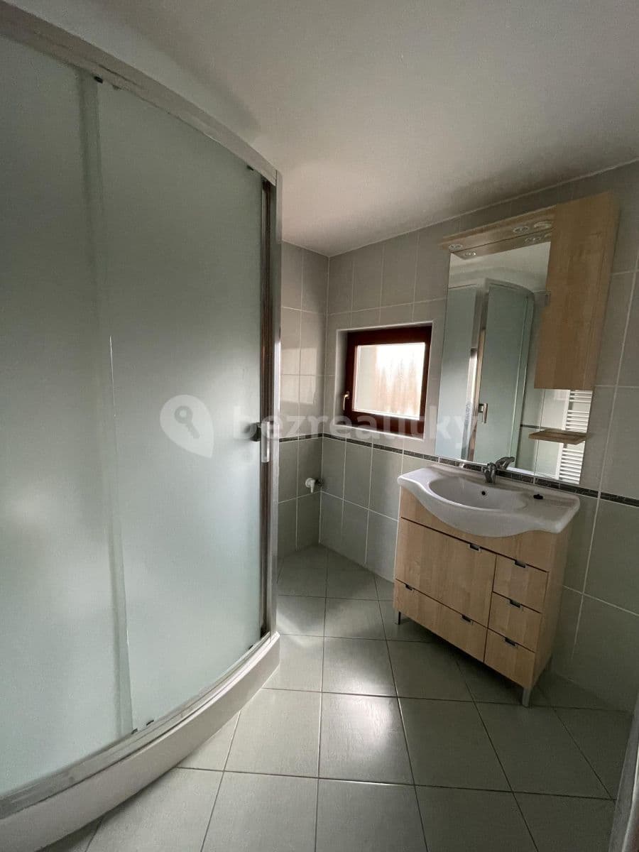 1 bedroom with open-plan kitchen flat to rent, 37 m², Rotalova, Brno, Jihomoravský Region 1 bedroom with open-plan kitchen flat to rent, 37 m², Rotalova, Brno, Jihomoravský Region