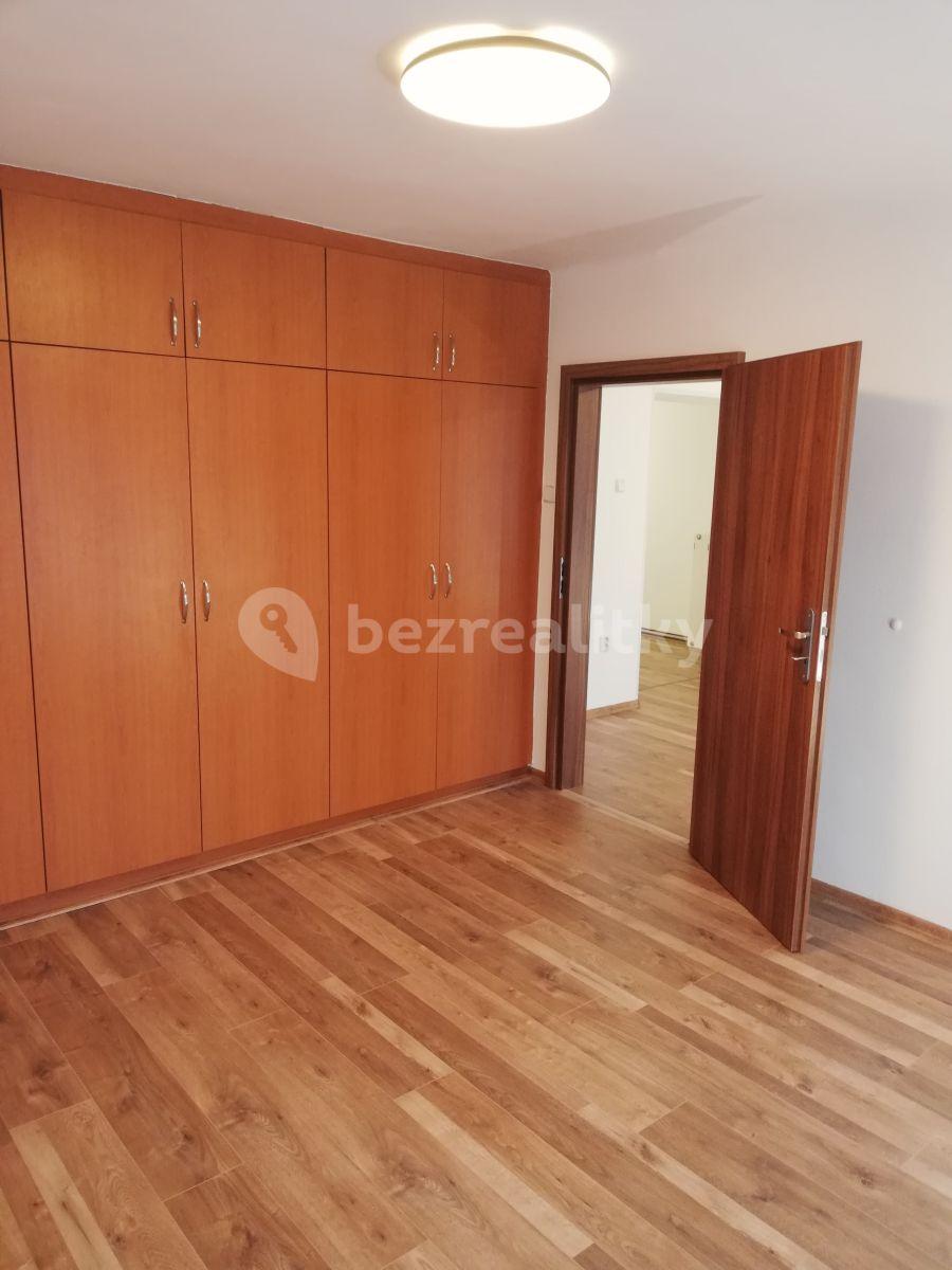 2 bedroom flat to rent, 55 m², Beroun, Středočeský Region