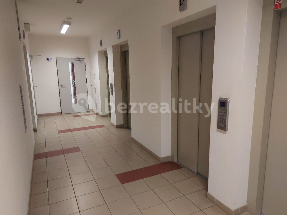 1 bedroom flat to rent, 33 m², Freyova, Prague, Prague 1 bedroom flat to rent, 33 m², Freyova, Prague, Prague