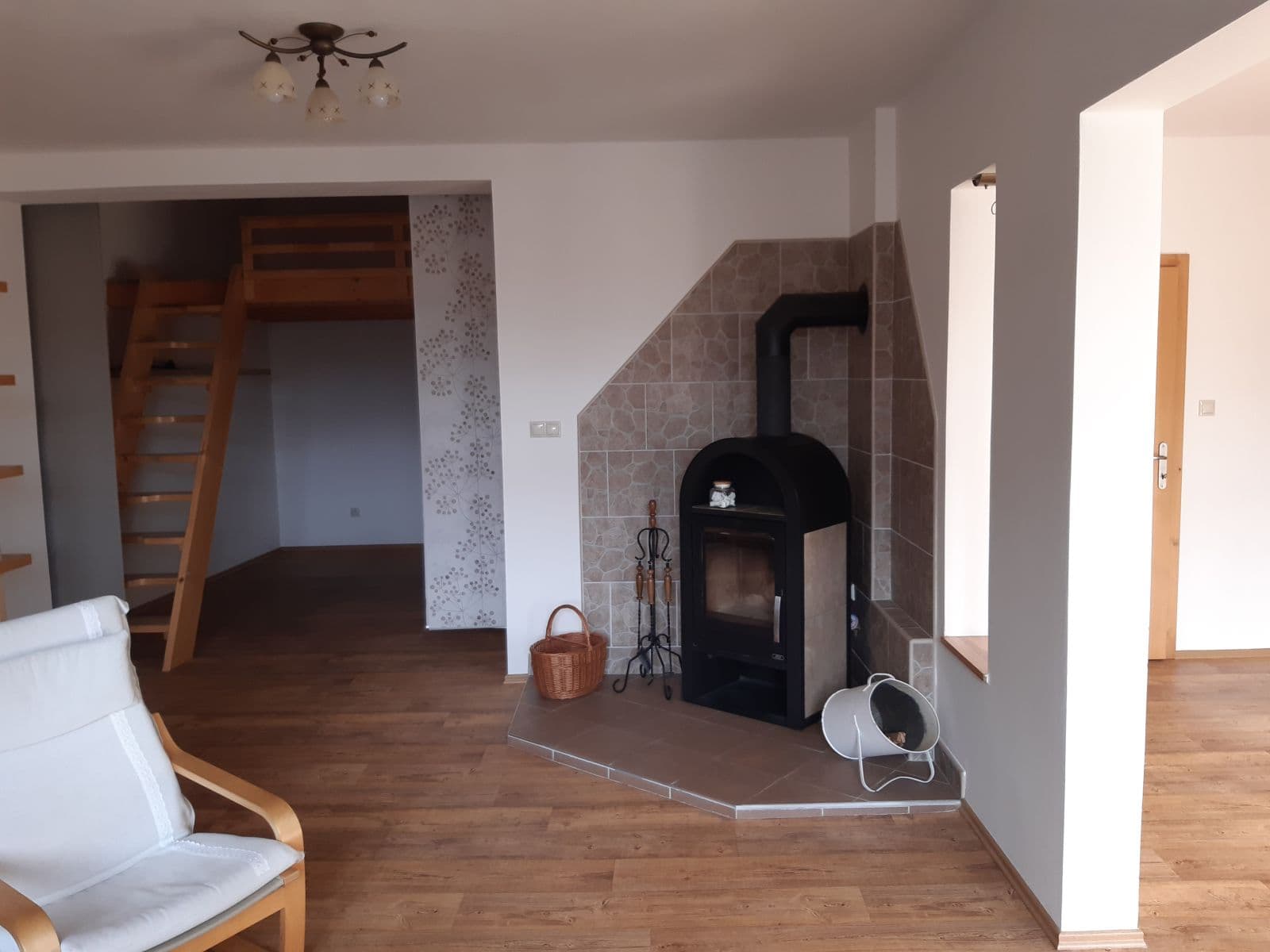 1 bedroom with open-plan kitchen flat to rent, 67 m², Masarykovo náměstí, Stříbro, Plzeňský Region 1 bedroom with open-plan kitchen flat to rent, 67 m², Masarykovo náměstí, Stříbro, Plzeňský Region