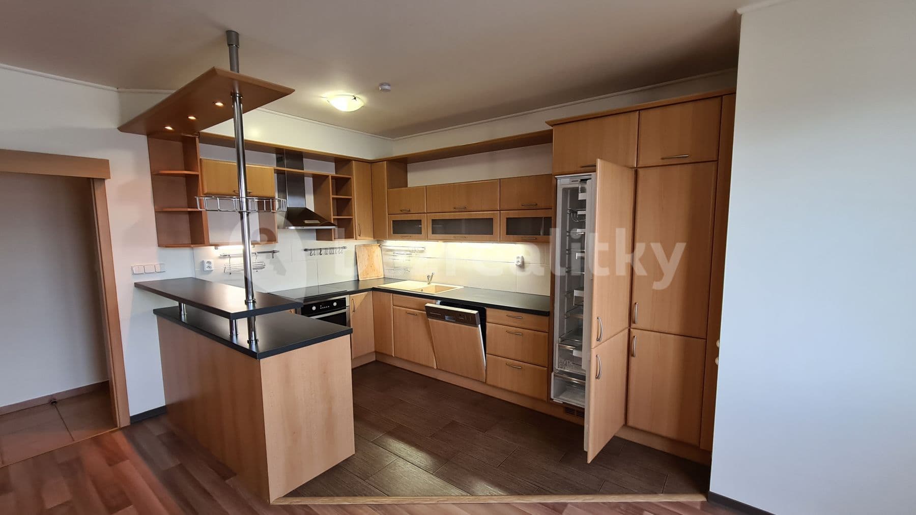 2 bedroom with open-plan kitchen flat to rent, 92 m², Marie Podvalové, Prague, Prague 2 bedroom with open-plan kitchen flat to rent, 92 m², Marie Podvalové, Prague, Prague