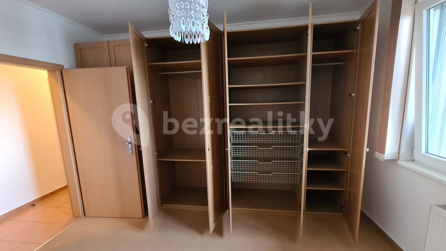 2 bedroom with open-plan kitchen flat to rent, 92 m², Marie Podvalové, Prague, Prague 2 bedroom with open-plan kitchen flat to rent, 92 m², Marie Podvalové, Prague, Prague