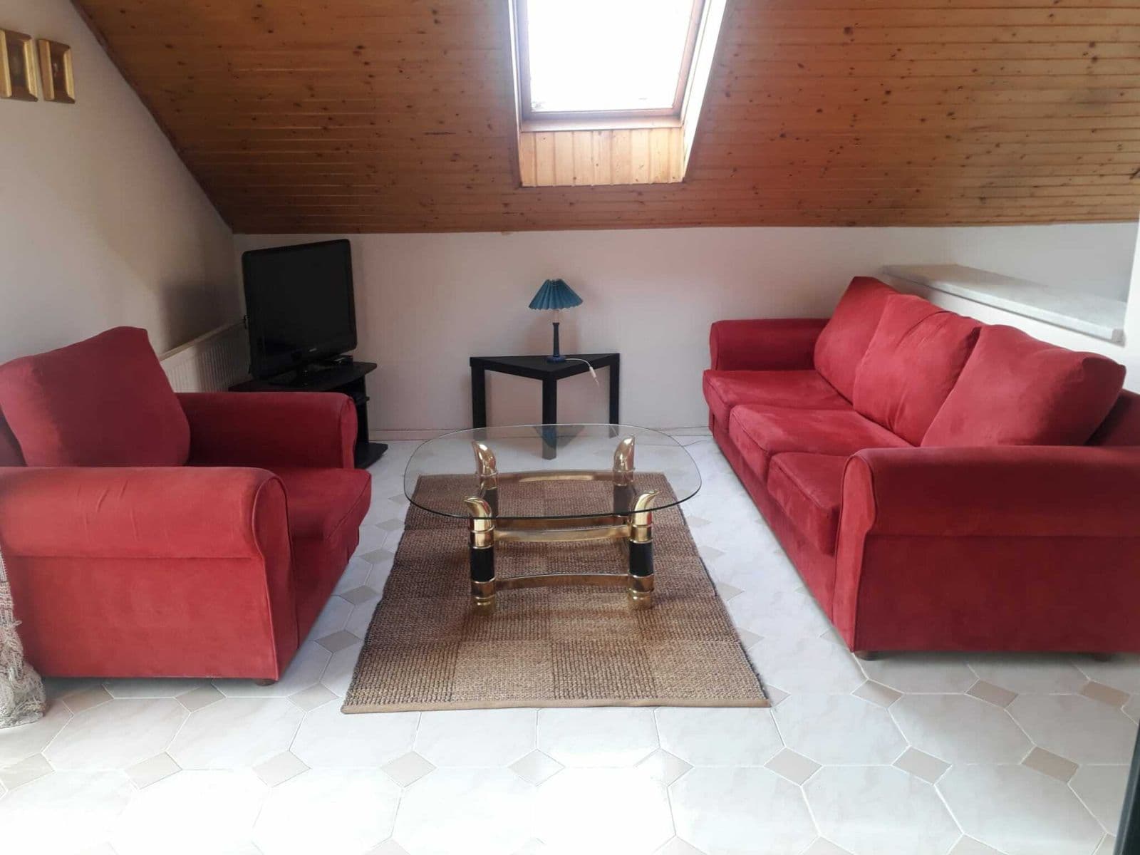 2 bedroom with open-plan kitchen flat to rent, 75 m², Rakovnická, Prague, Prague 2 bedroom with open-plan kitchen flat to rent, 75 m², Rakovnická, Prague, Prague