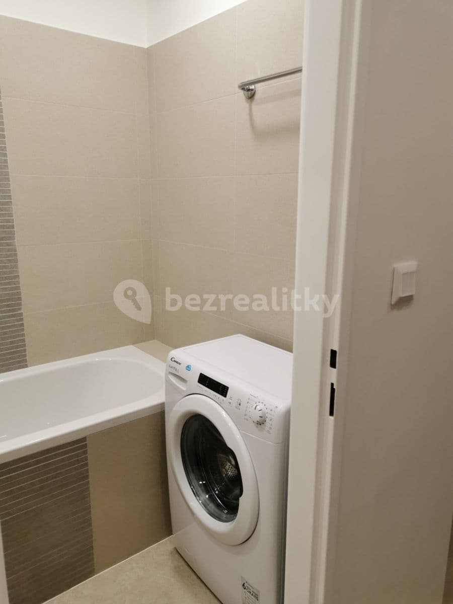 3 bedroom flat to rent, 64 m², Brigádníků, Prague, Prague 3 bedroom flat to rent, 64 m², Brigádníků, Prague, Prague
