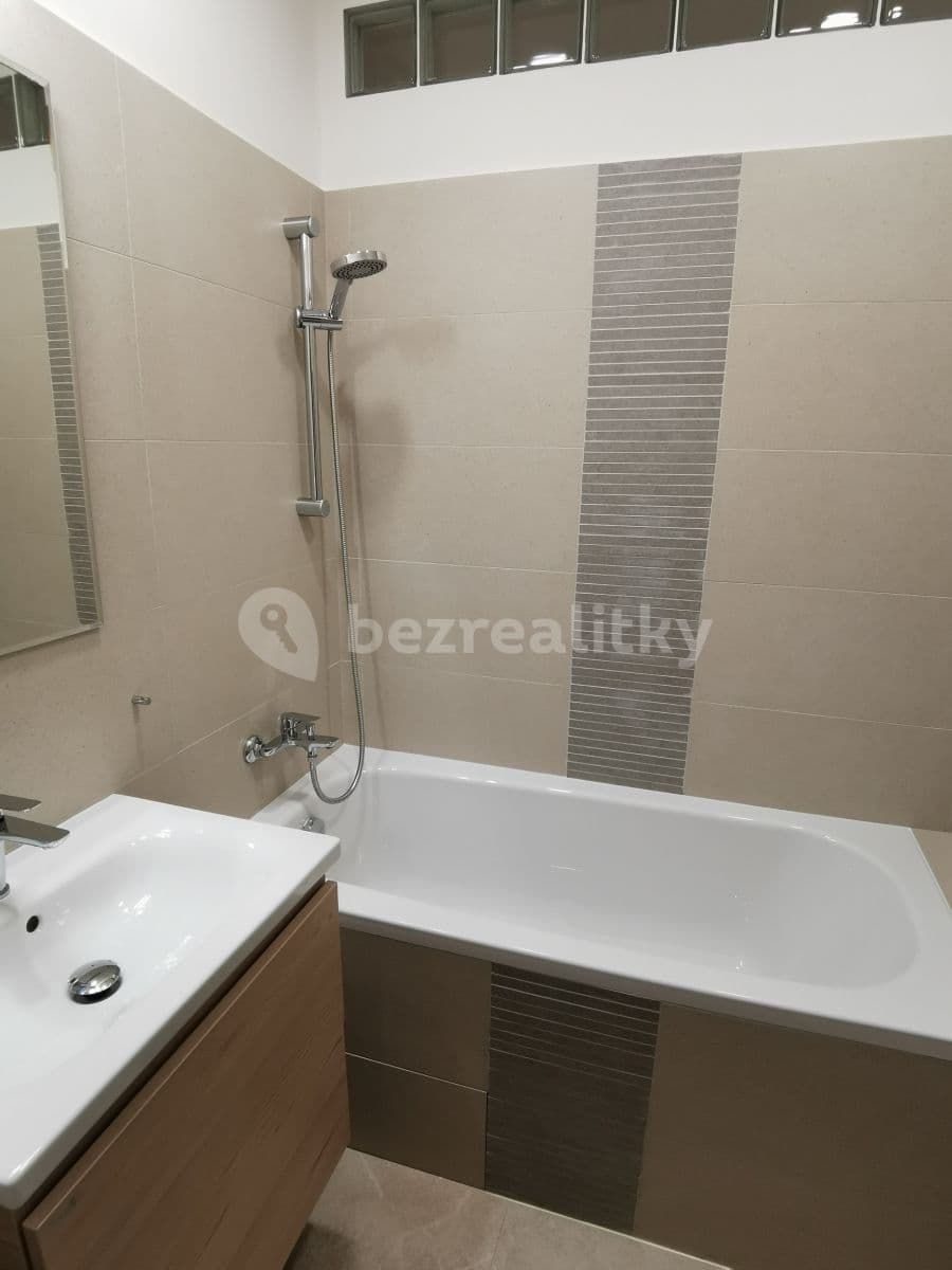3 bedroom flat to rent, 64 m², Brigádníků, Prague, Prague 3 bedroom flat to rent, 64 m², Brigádníků, Prague, Prague
