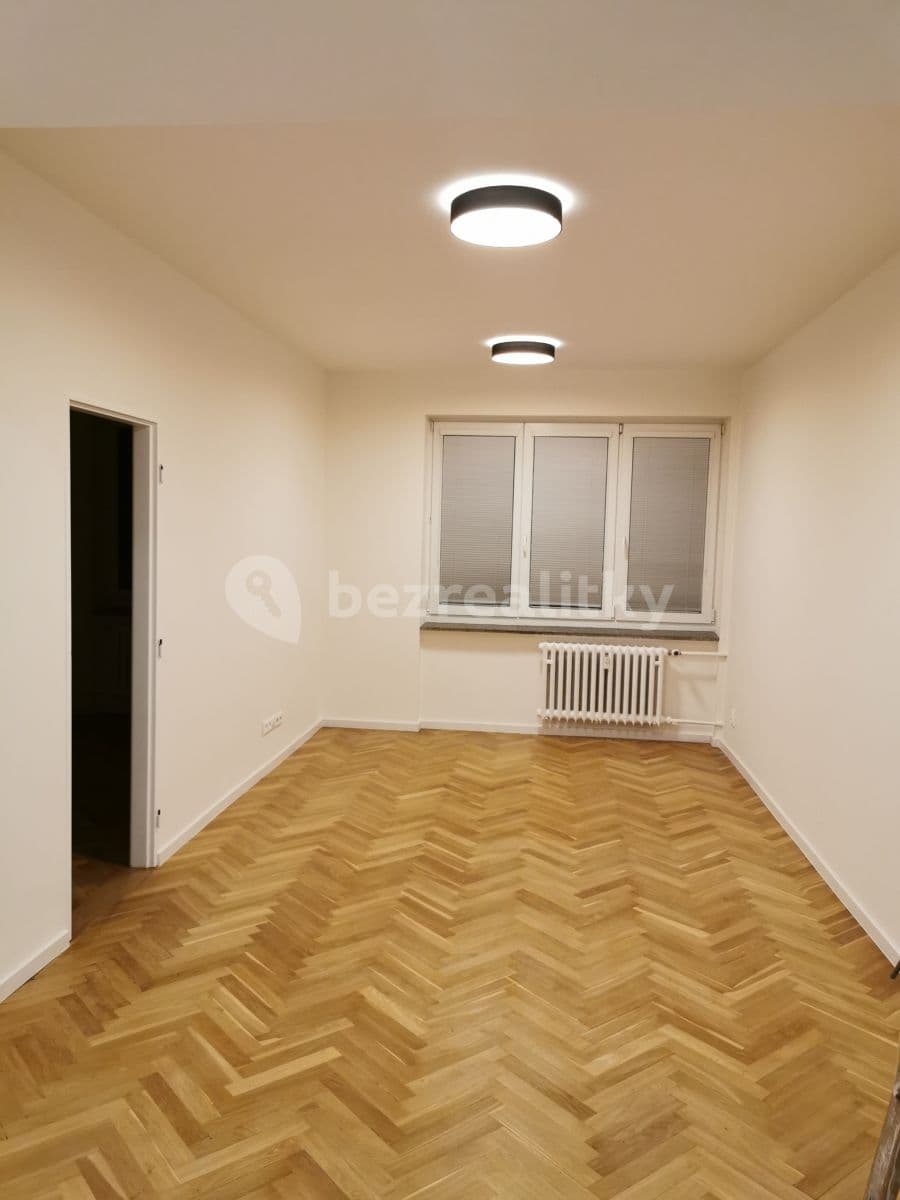 3 bedroom flat to rent, 64 m², Brigádníků, Prague, Prague 3 bedroom flat to rent, 64 m², Brigádníků, Prague, Prague