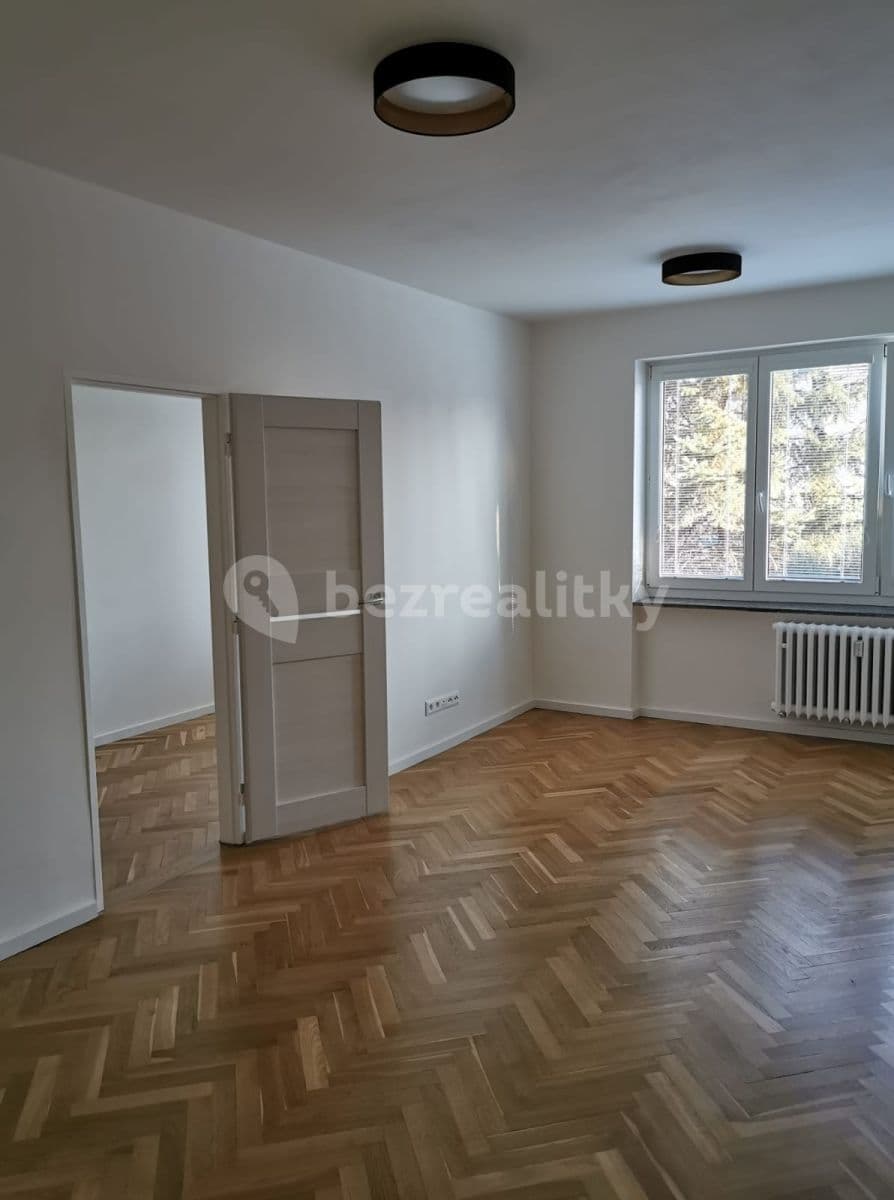 3 bedroom flat to rent, 64 m², Brigádníků, Prague, Prague 3 bedroom flat to rent, 64 m², Brigádníků, Prague, Prague