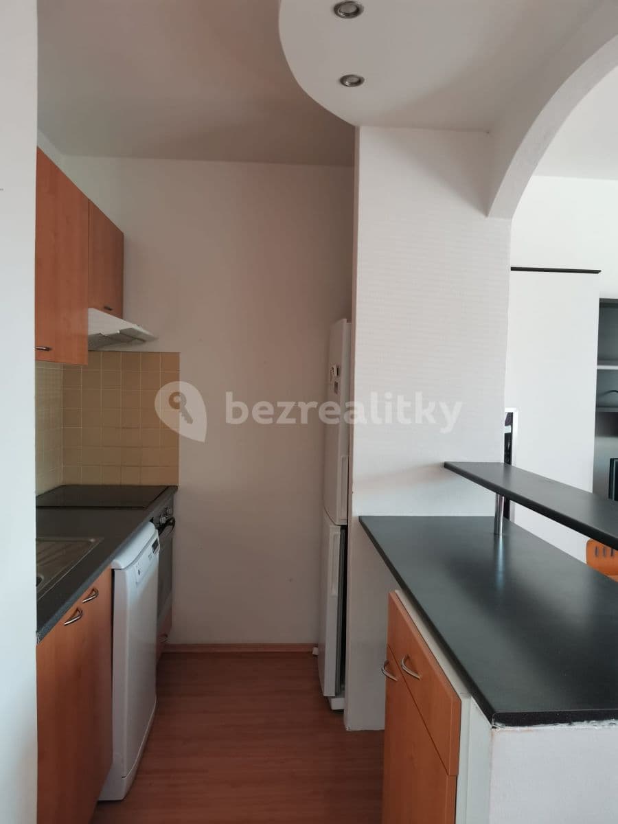 1 bedroom with open-plan kitchen flat to rent, 63 m², Za Mlýnem, Hostivice, Středočeský Region 1 bedroom with open-plan kitchen flat to rent, 63 m², Za Mlýnem, Hostivice, Středočeský Region