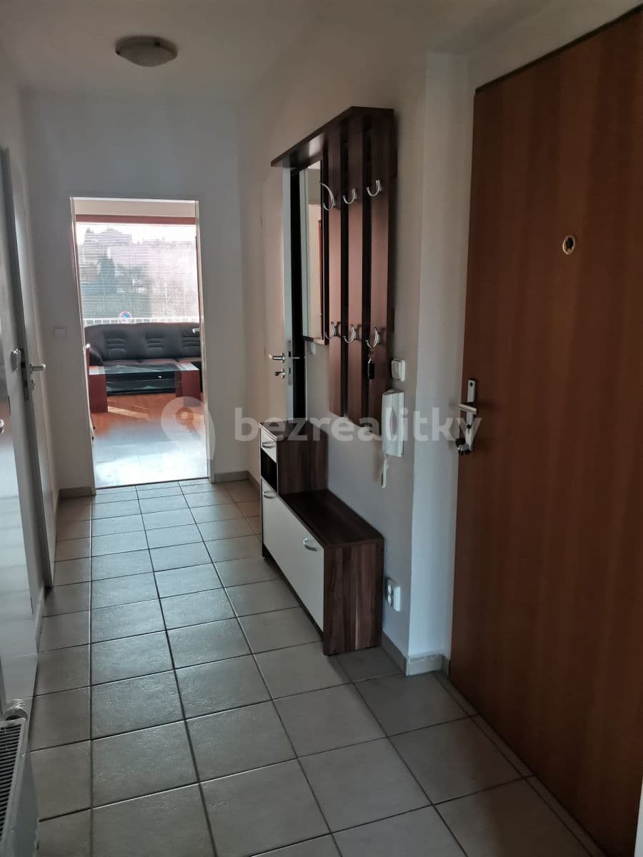 1 bedroom with open-plan kitchen flat to rent, 63 m², Za Mlýnem, Hostivice, Středočeský Region 1 bedroom with open-plan kitchen flat to rent, 63 m², Za Mlýnem, Hostivice, Středočeský Region