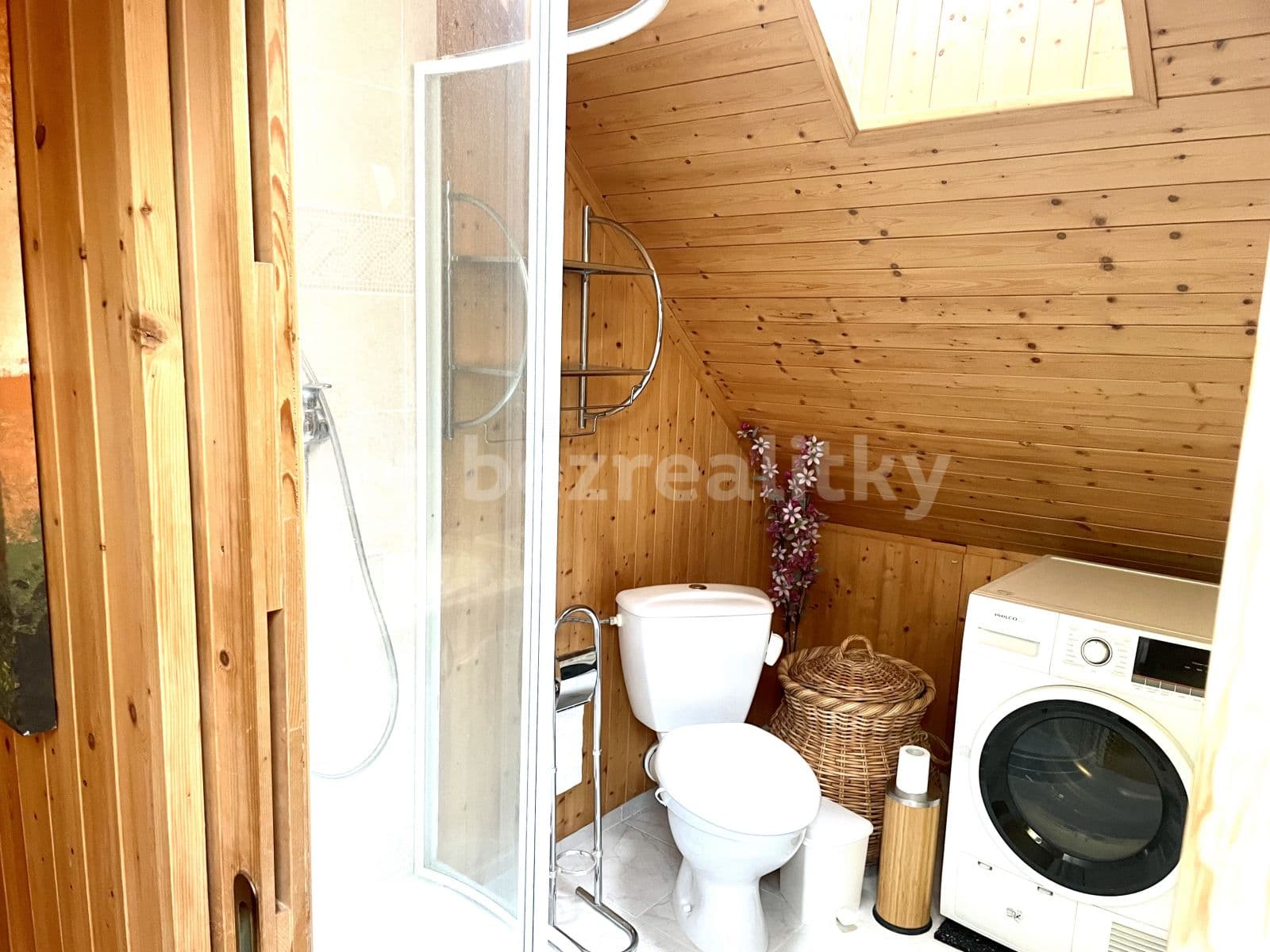 1 bedroom with open-plan kitchen flat to rent, 49 m², Hlavní, Sulice, Středočeský Region 1 bedroom with open-plan kitchen flat to rent, 49 m², Hlavní, Sulice, Středočeský Region