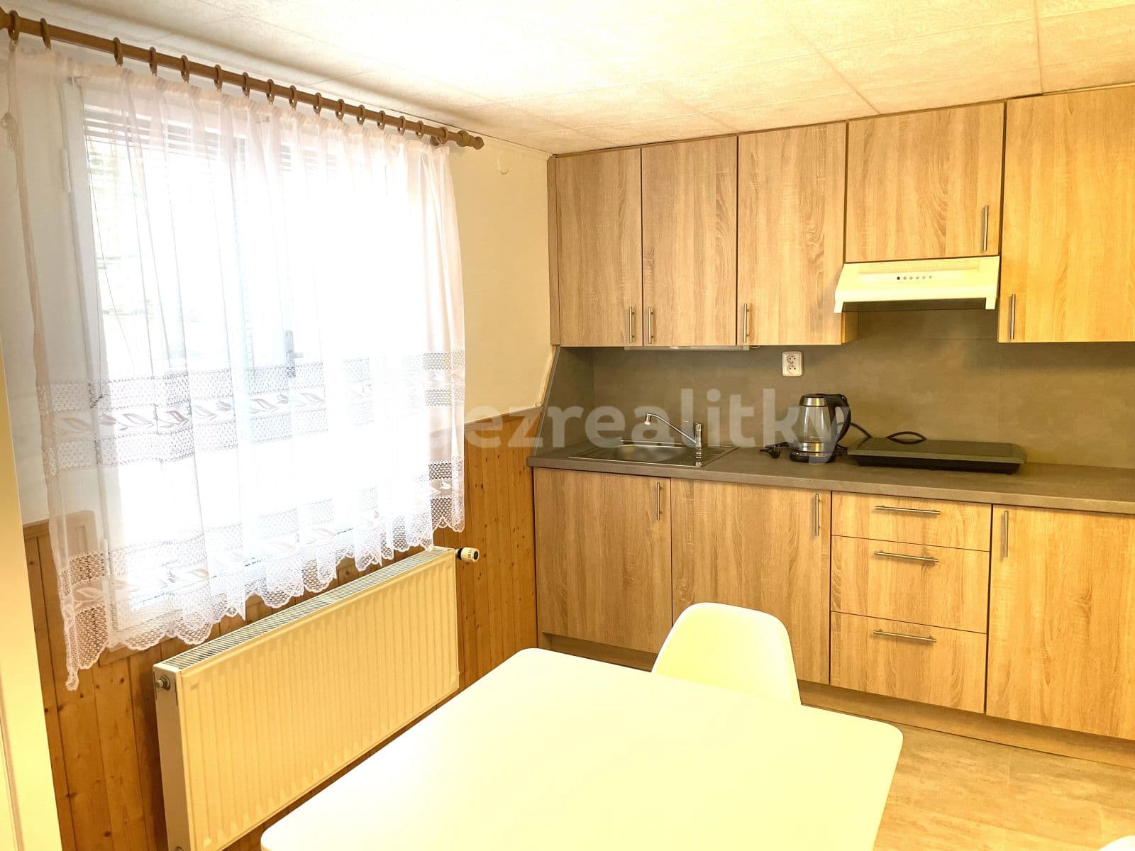 1 bedroom with open-plan kitchen flat to rent, 49 m², Hlavní, Sulice, Středočeský Region 1 bedroom with open-plan kitchen flat to rent, 49 m², Hlavní, Sulice, Středočeský Region