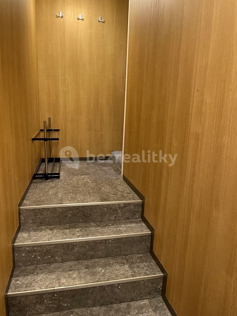 1 bedroom with open-plan kitchen flat to rent, 49 m², Hlavní, Sulice, Středočeský Region 1 bedroom with open-plan kitchen flat to rent, 49 m², Hlavní, Sulice, Středočeský Region