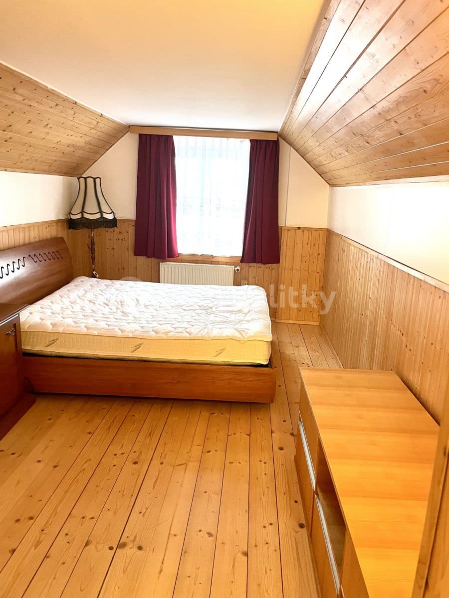 1 bedroom with open-plan kitchen flat to rent, 49 m², Hlavní, Sulice, Středočeský Region 1 bedroom with open-plan kitchen flat to rent, 49 m², Hlavní, Sulice, Středočeský Region