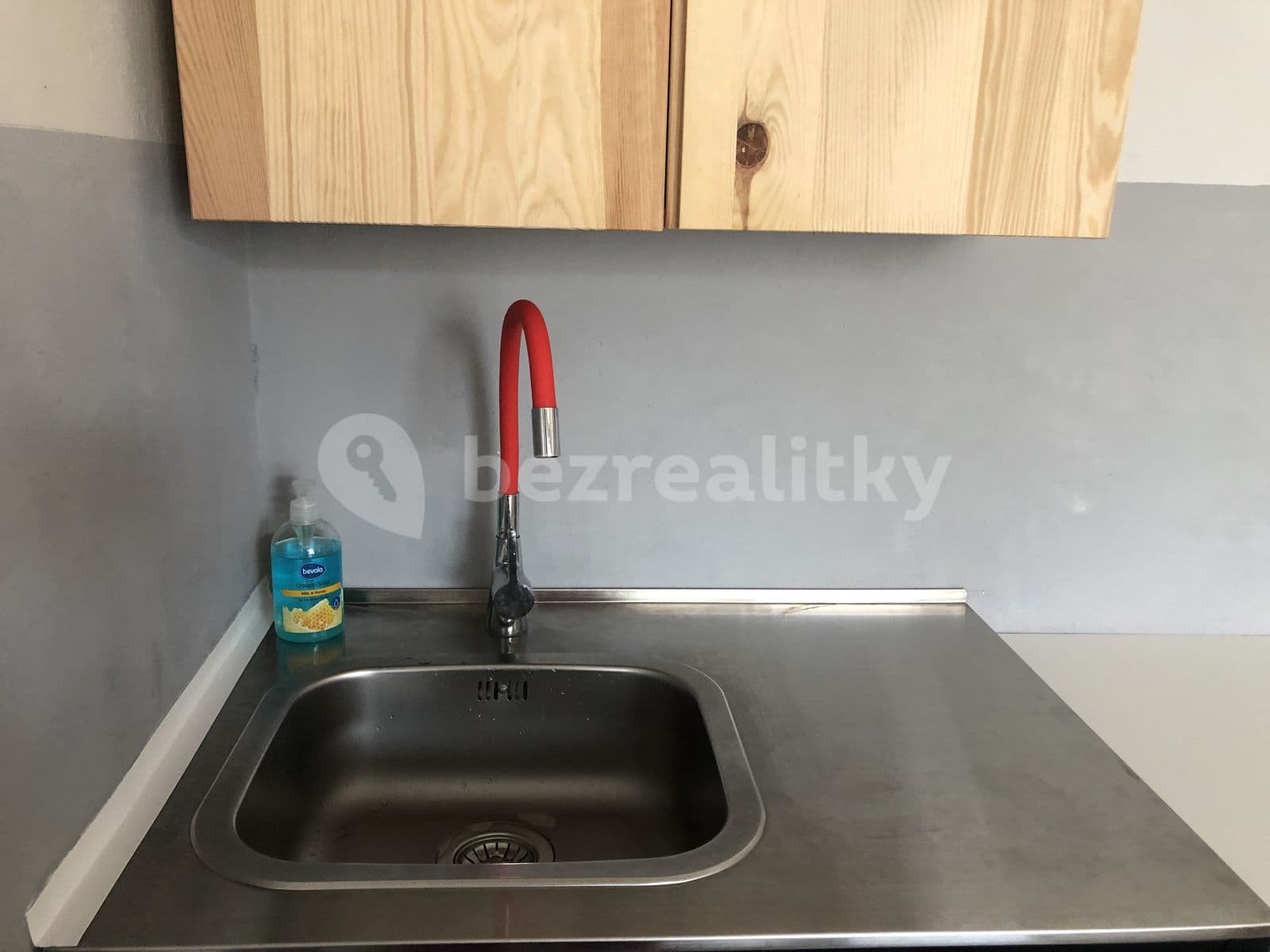 4 bedroom flat to rent, 96 m², Krušnohorská, Karlovy Vary, Karlovarský Region 4 bedroom flat to rent, 96 m², Krušnohorská, Karlovy Vary, Karlovarský Region