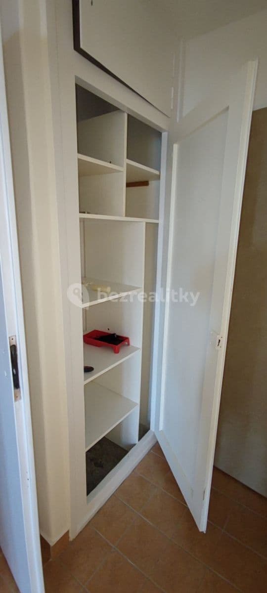1 bedroom with open-plan kitchen flat to rent, 51 m², Kralická, Prague, Prague 1 bedroom with open-plan kitchen flat to rent, 51 m², Kralická, Prague, Prague