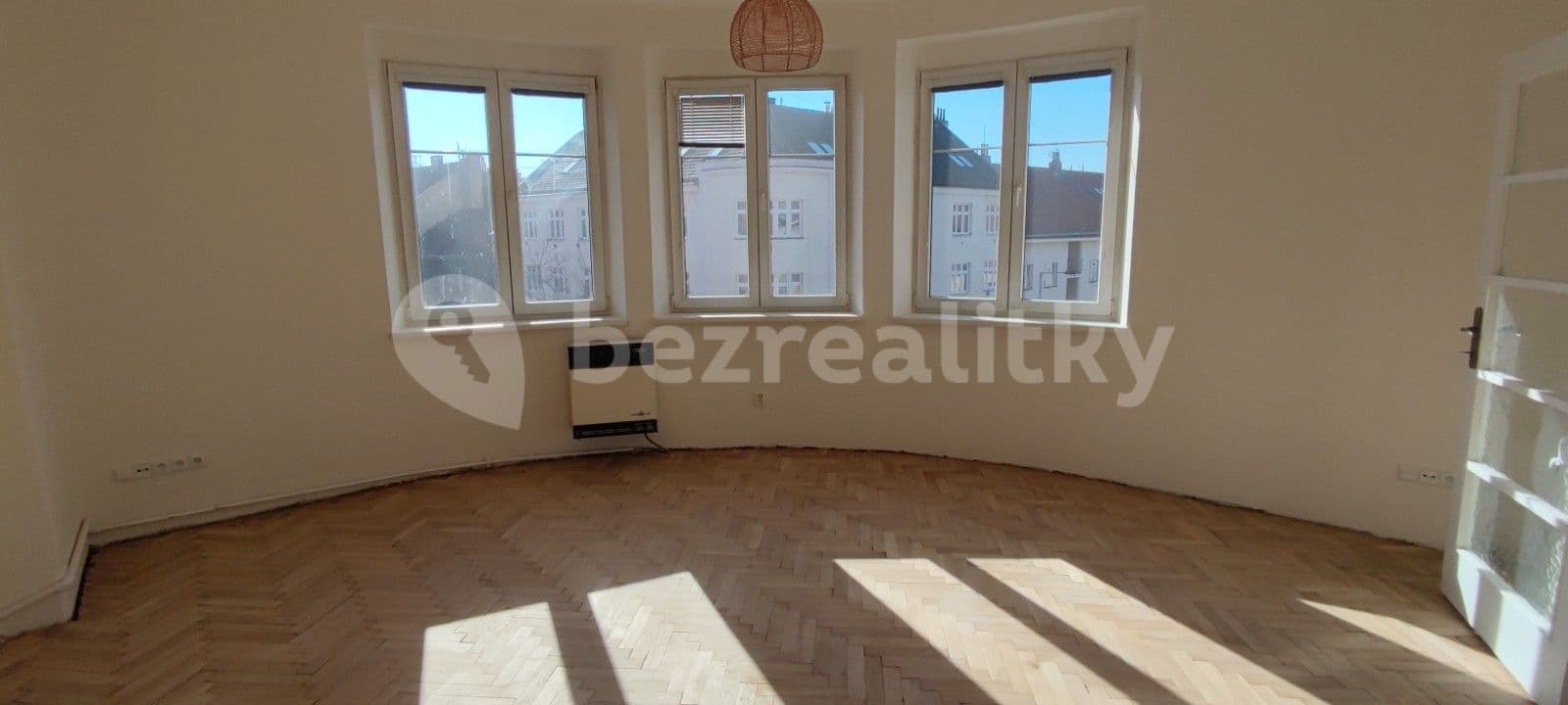 1 bedroom with open-plan kitchen flat to rent, 51 m², Kralická, Prague, Prague 1 bedroom with open-plan kitchen flat to rent, 51 m², Kralická, Prague, Prague
