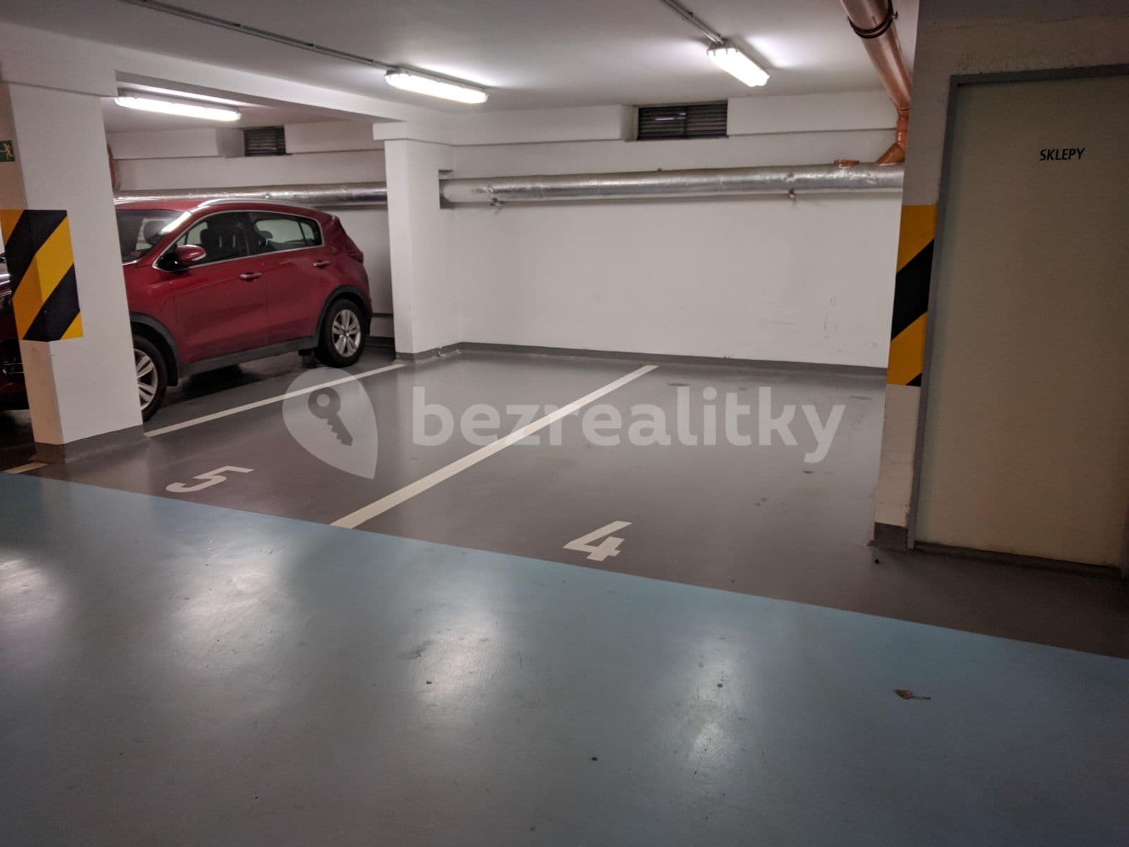 garage to rent, 15 m², Chotěšovská, Prague, Prague garage to rent, 15 m², Chotěšovská, Prague, Prague