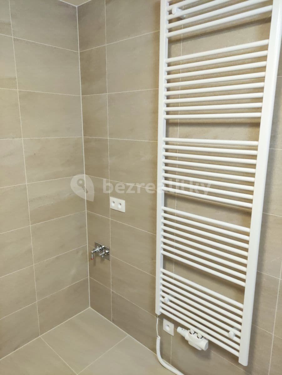 Studio flat to rent, 36 m², Saarinenova, Prague, Prague Studio flat to rent, 36 m², Saarinenova, Prague, Prague