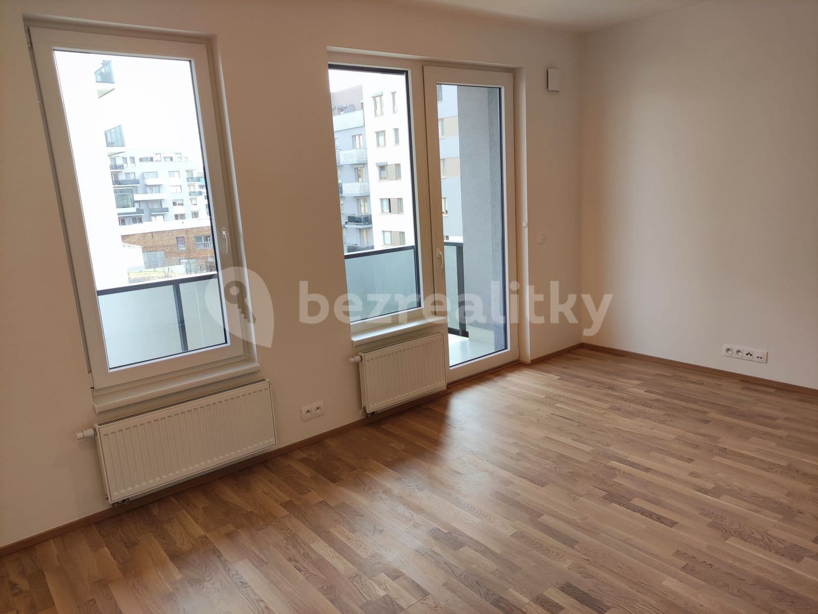 Studio flat to rent, 36 m², Saarinenova, Prague, Prague Studio flat to rent, 36 m², Saarinenova, Prague, Prague