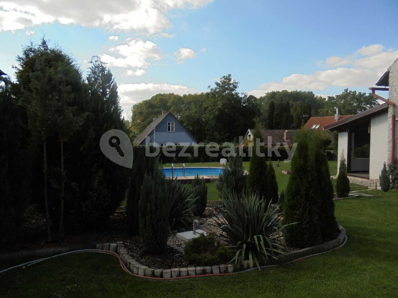 recreational property to rent, 0 m², Starkoč, Středočeský Region recreational property to rent, 0 m², Starkoč, Středočeský Region