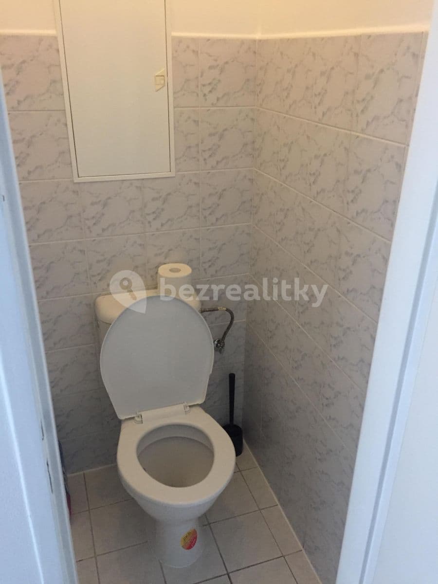 2 bedroom flat to rent, 56 m², Pod Lipami, Prague, Prague 2 bedroom flat to rent, 56 m², Pod Lipami, Prague, Prague