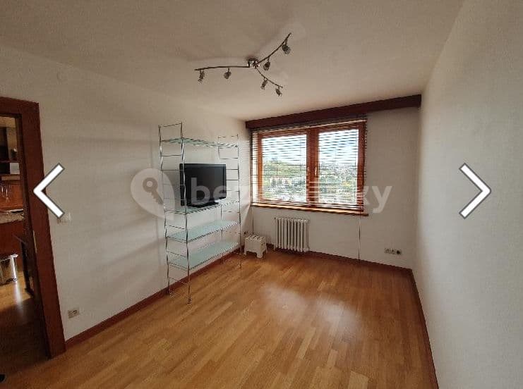 1 bedroom with open-plan kitchen flat to rent, 50 m², Výhledová, Prague, Prague 1 bedroom with open-plan kitchen flat to rent, 50 m², Výhledová, Prague, Prague