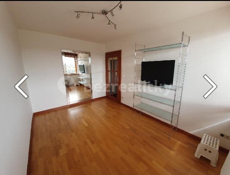 1 bedroom with open-plan kitchen flat to rent, 50 m², Výhledová, Prague, Prague 1 bedroom with open-plan kitchen flat to rent, 50 m², Výhledová, Prague, Prague