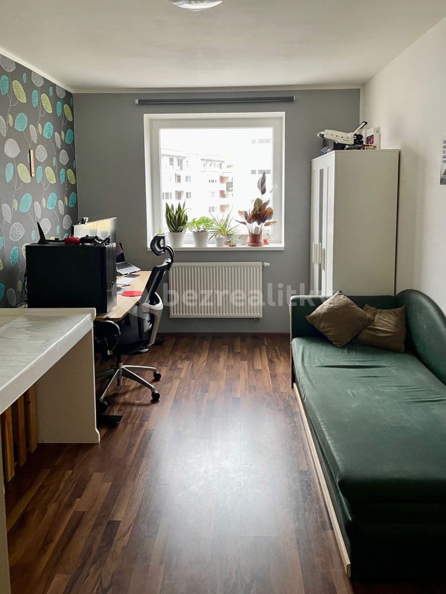2 bedroom with open-plan kitchen flat to rent, 60 m², Žabí, Brno, Jihomoravský Region