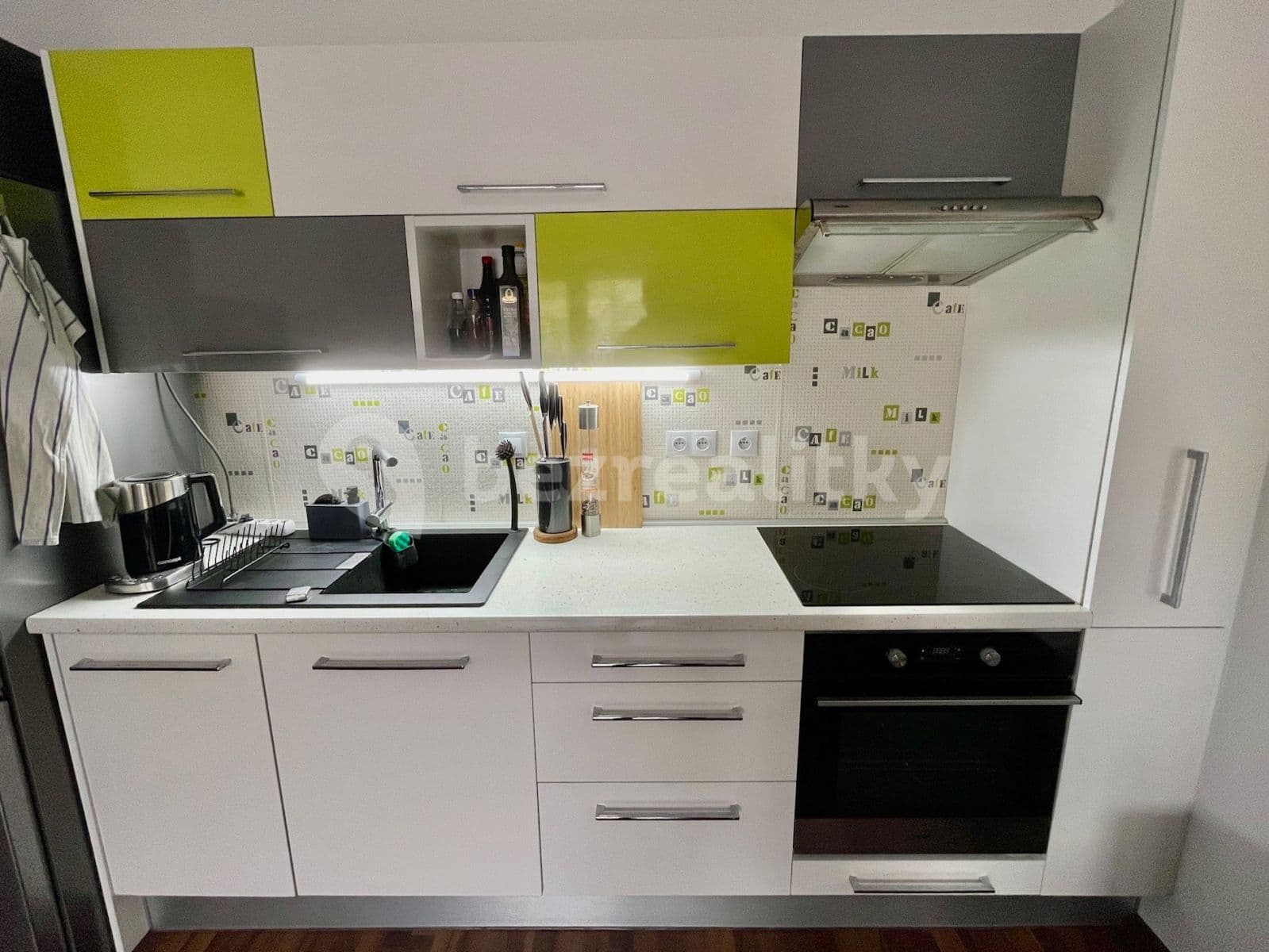 2 bedroom with open-plan kitchen flat to rent, 60 m², Žabí, Brno, Jihomoravský Region