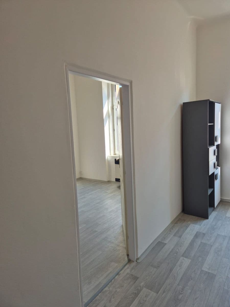 1 bedroom flat to rent, 35 m², Vacínova, Prague, Prague 1 bedroom flat to rent, 35 m², Vacínova, Prague, Prague
