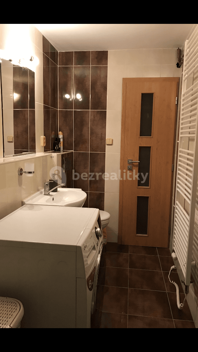 Small studio flat to rent, 21 m², K Ovčínu, Prague, Prague Small studio flat to rent, 21 m², K Ovčínu, Prague, Prague