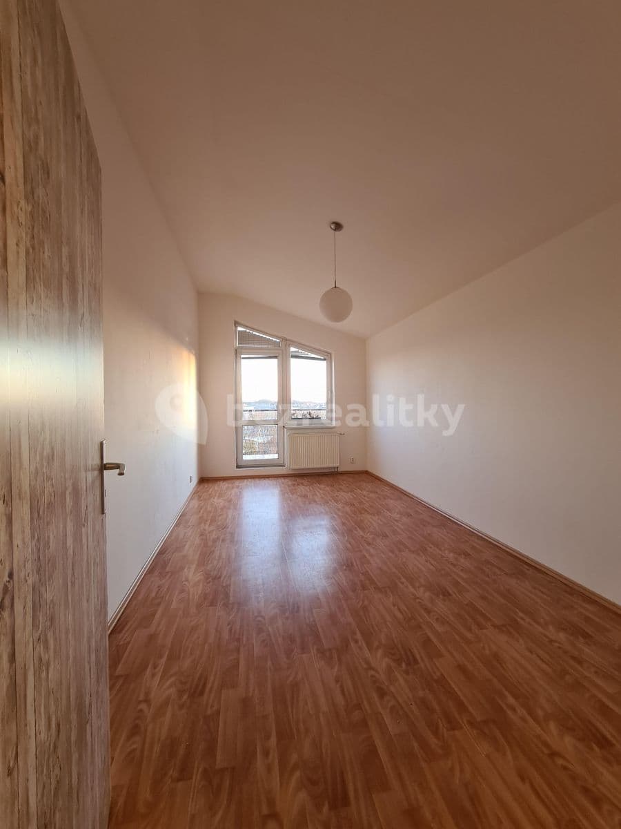 1 bedroom with open-plan kitchen flat to rent, 52 m², Za Sídlištěm, Dolní Břežany, Středočeský Region 1 bedroom with open-plan kitchen flat to rent, 52 m², Za Sídlištěm, Dolní Břežany, Středočeský Region