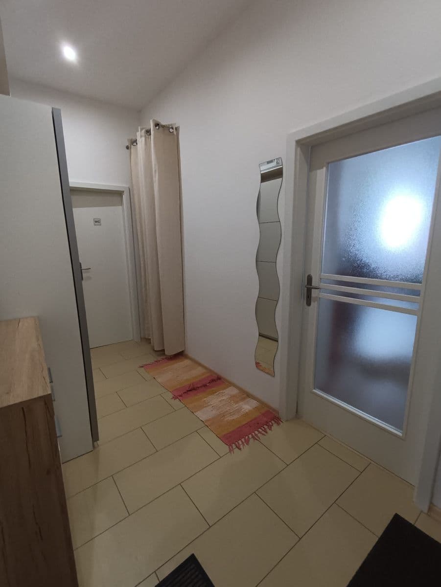 1 bedroom with open-plan kitchen flat to rent, 54 m², Husovická, Brno, Jihomoravský Region 1 bedroom with open-plan kitchen flat to rent, 54 m², Husovická, Brno, Jihomoravský Region