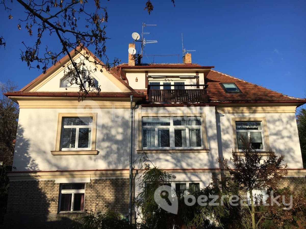 1 bedroom with open-plan kitchen flat to rent, 75 m², Pod Hájem, Prague, Prague 1 bedroom with open-plan kitchen flat to rent, 75 m², Pod Hájem, Prague, Prague