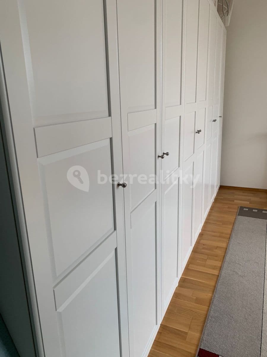1 bedroom with open-plan kitchen flat to rent, 75 m², Pod Hájem, Prague, Prague 1 bedroom with open-plan kitchen flat to rent, 75 m², Pod Hájem, Prague, Prague