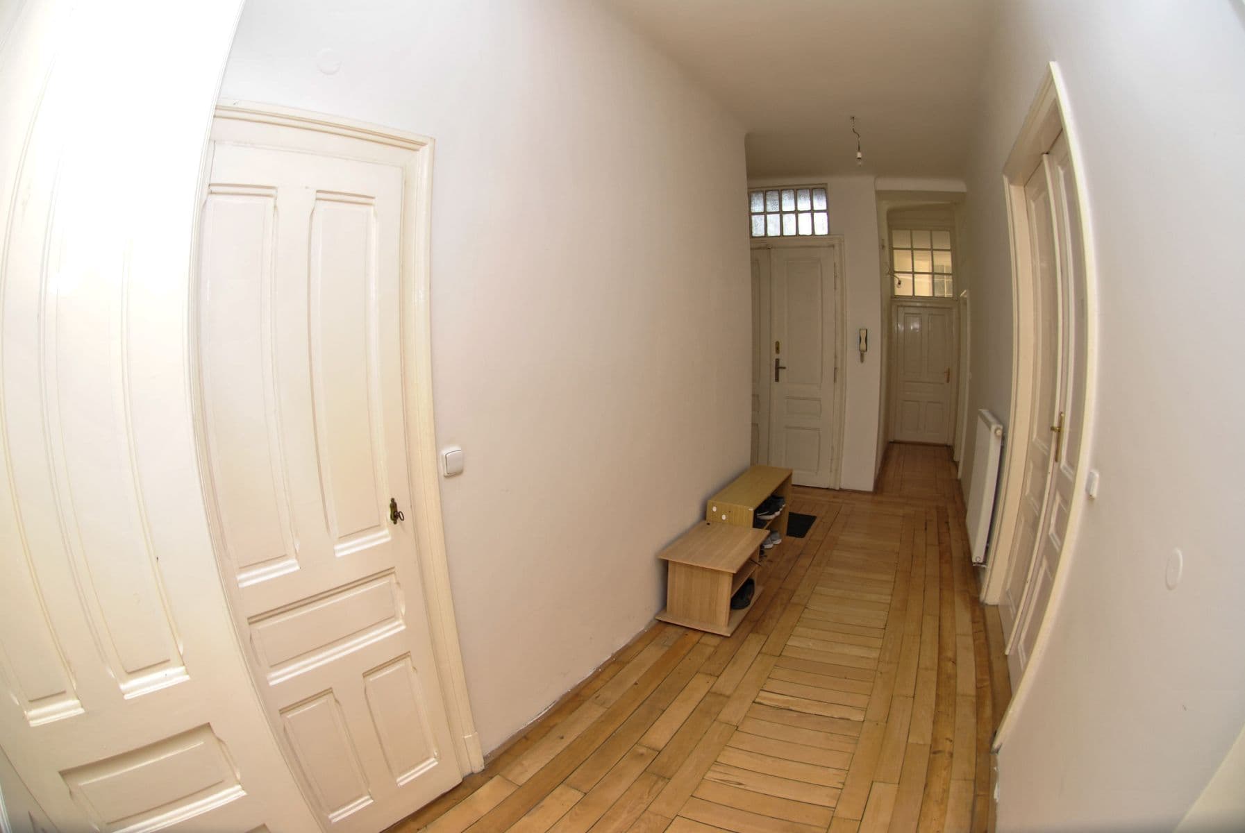 4 bedroom flat to rent, 110 m², Kunzova, Brno, Jihomoravský Region 4 bedroom flat to rent, 110 m², Kunzova, Brno, Jihomoravský Region