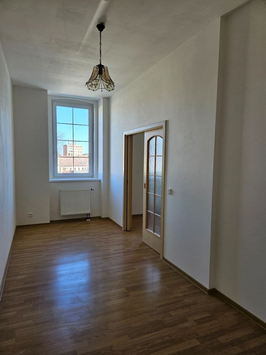 1 bedroom with open-plan kitchen flat to rent, 35 m², Komenského, Neveklov, Středočeský Region 1 bedroom with open-plan kitchen flat to rent, 35 m², Komenského, Neveklov, Středočeský Region