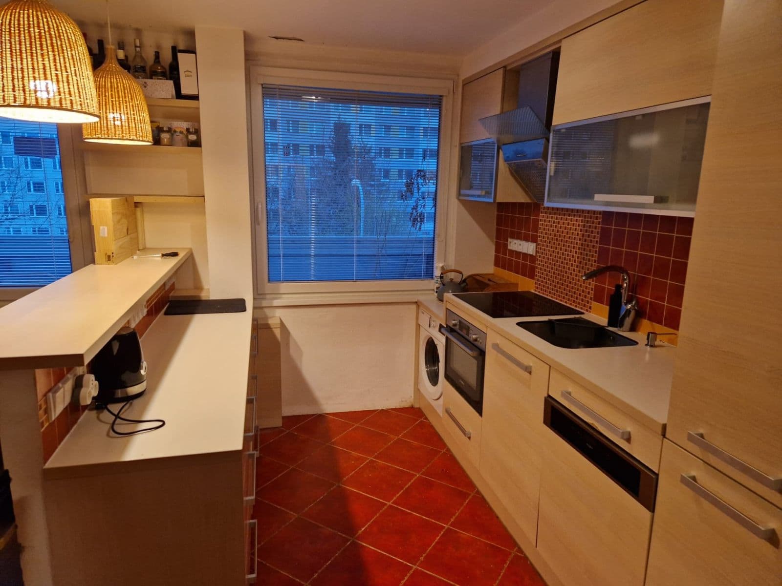 2 bedroom with open-plan kitchen flat to rent, 80 m², Amforova, Prague, Prague 2 bedroom with open-plan kitchen flat to rent, 80 m², Amforova, Prague, Prague