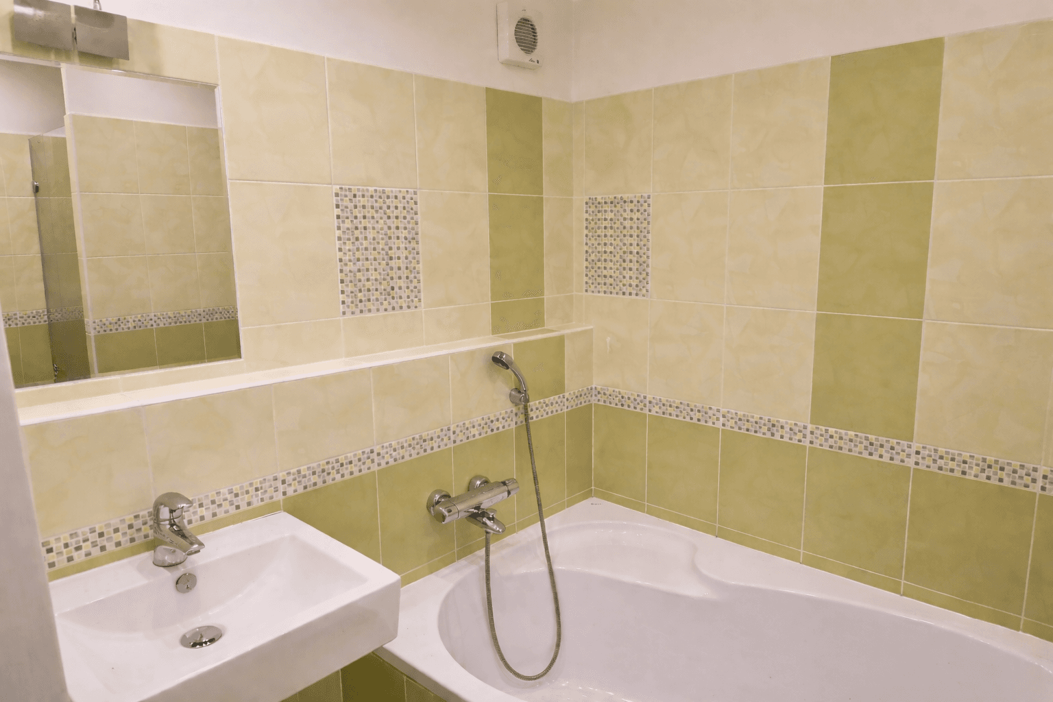 2 bedroom with open-plan kitchen flat to rent, 80 m², Amforova, Prague, Prague 2 bedroom with open-plan kitchen flat to rent, 80 m², Amforova, Prague, Prague