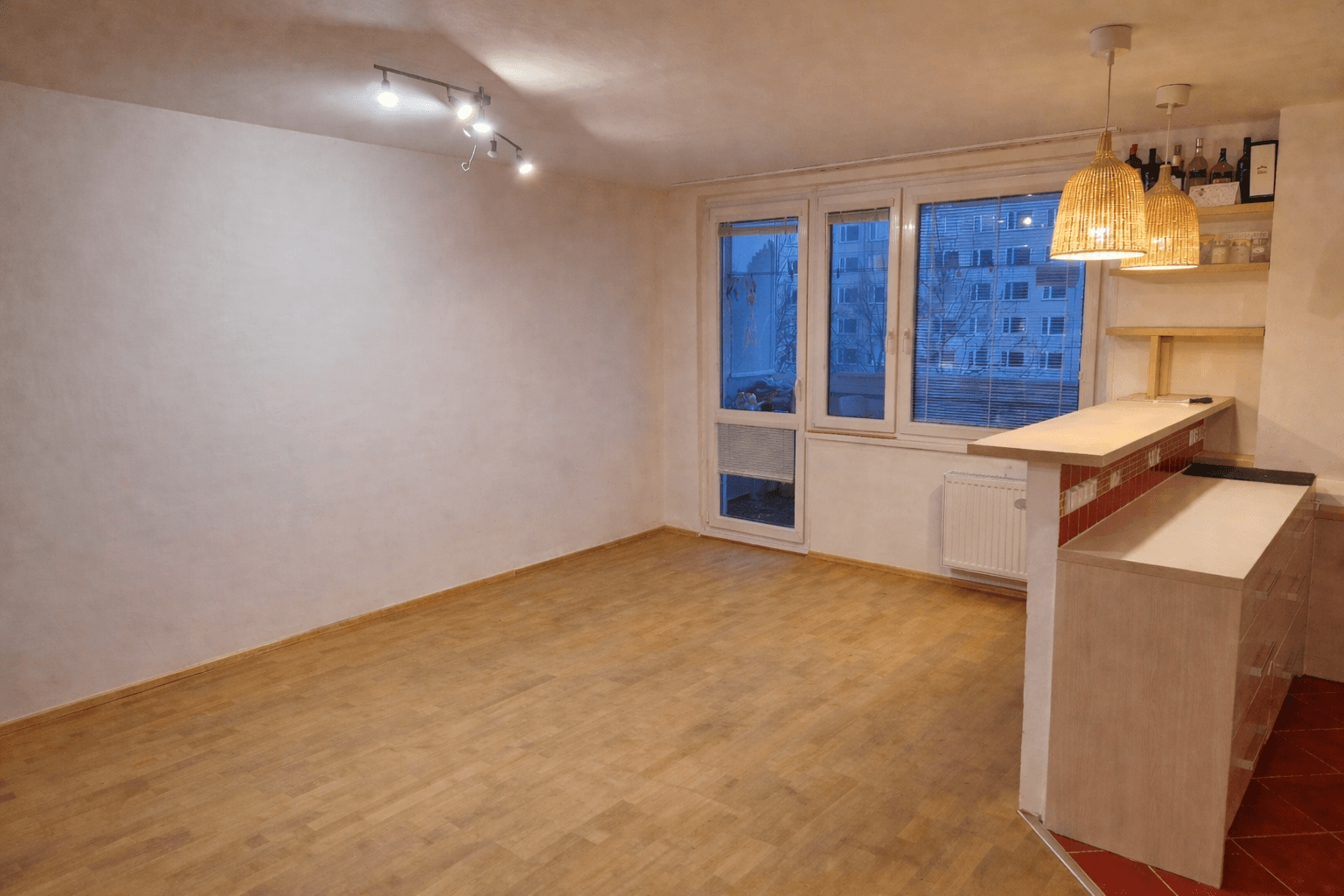 2 bedroom with open-plan kitchen flat to rent, 80 m², Amforova, Prague, Prague 2 bedroom with open-plan kitchen flat to rent, 80 m², Amforova, Prague, Prague