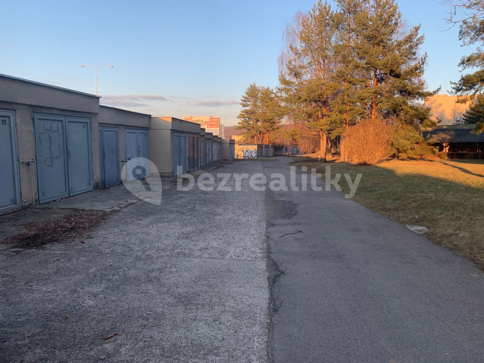 garage to rent, 17 m², Herčíkova, Brno, Jihomoravský Region garage to rent, 17 m², Herčíkova, Brno, Jihomoravský Region