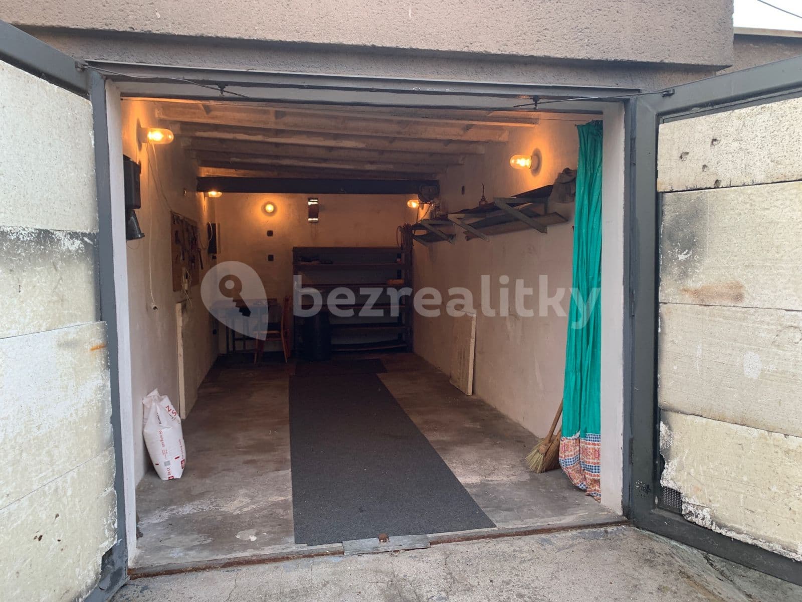 garage to rent, 17 m², Herčíkova, Brno, Jihomoravský Region garage to rent, 17 m², Herčíkova, Brno, Jihomoravský Region